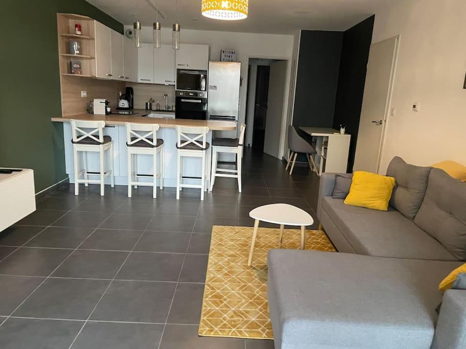 Apartment Between City Center And Beachs Montpellier Exterior photo